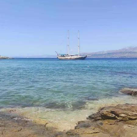 Panoramic Sea View Holiday House Alba *